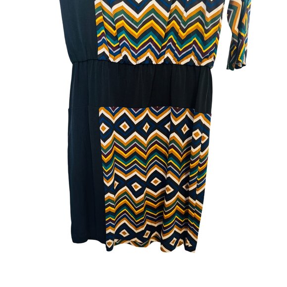 2/$30 Maggy London 8 Geometric Chevron Dress Multi-Color & Black 3/4 Sleeve NWT - Picture 7 of 12
